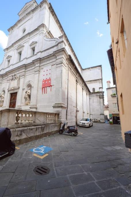 Corte Paolina - Charming Courtyard Inside Lucca Bagian luar foto